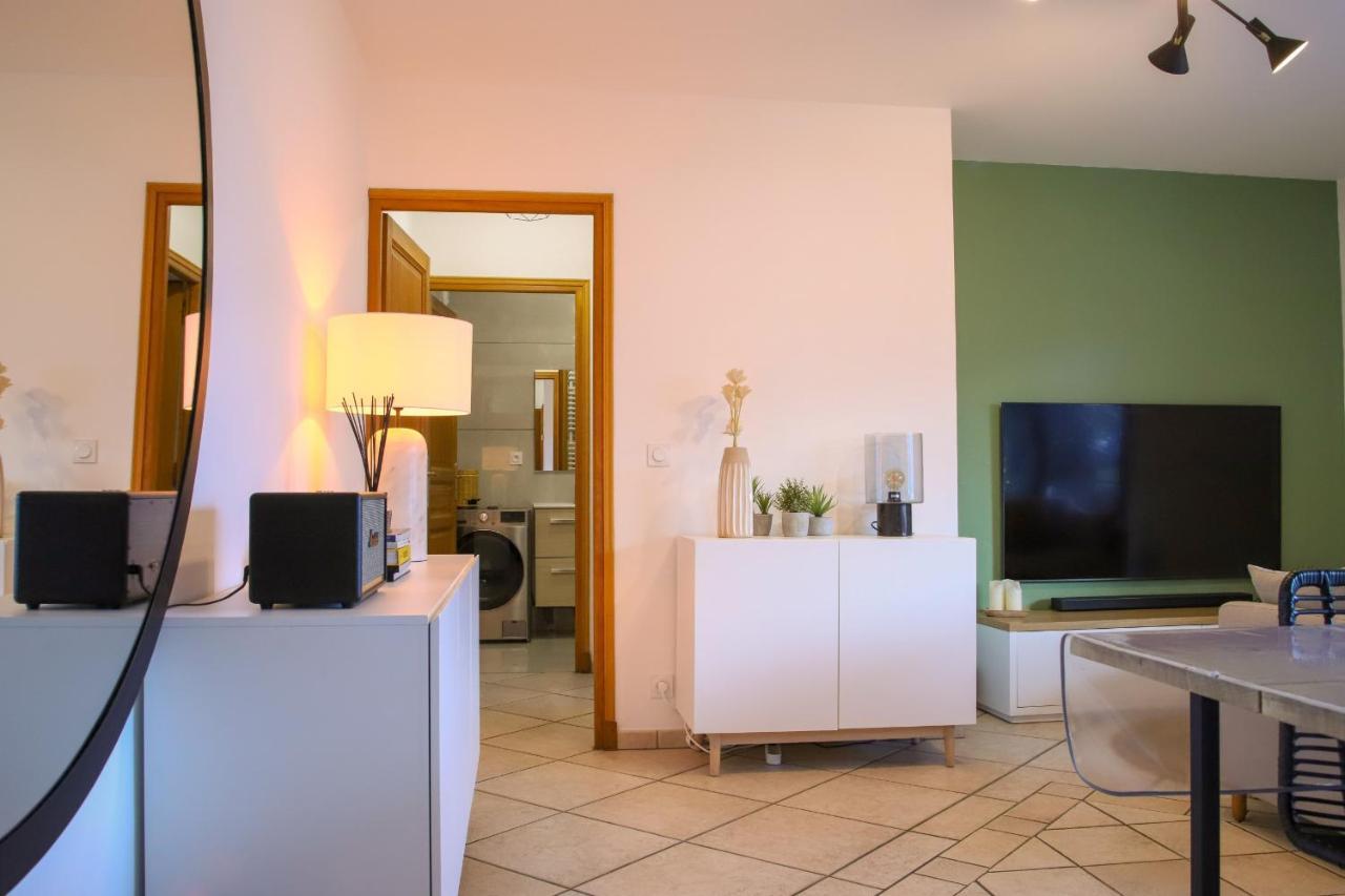 L'Alexandrin Apartment Annecy Luaran gambar